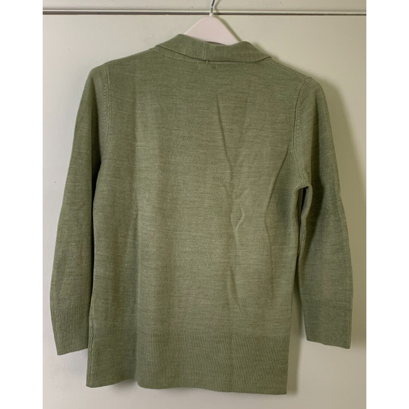 APT 9 WOMEN’S SWEATER LIGHTWEIGHT SZ M LIGHT GREEN WITH JEWELED PIN - Picture 8 of 16